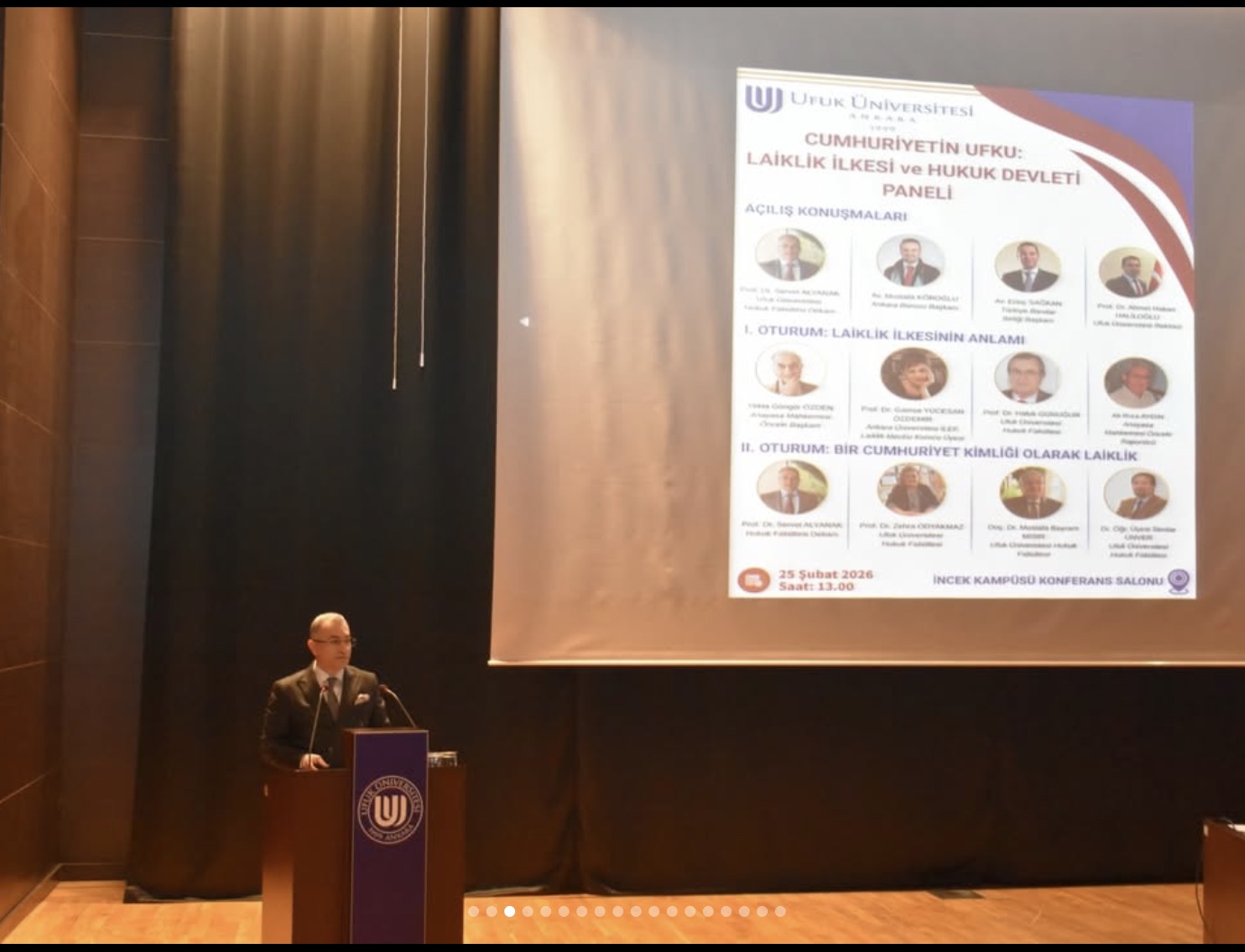 Üniversitemiz Hukuk Fakültesi ev sahipliğinde düzenlenen Cumhuriyetin Ufku: Laiklik İlkesi ve Hukuk Devleti Paneli, yoğun katılım ve büyük bir ilgiyle gerçekleştirilmiştir.