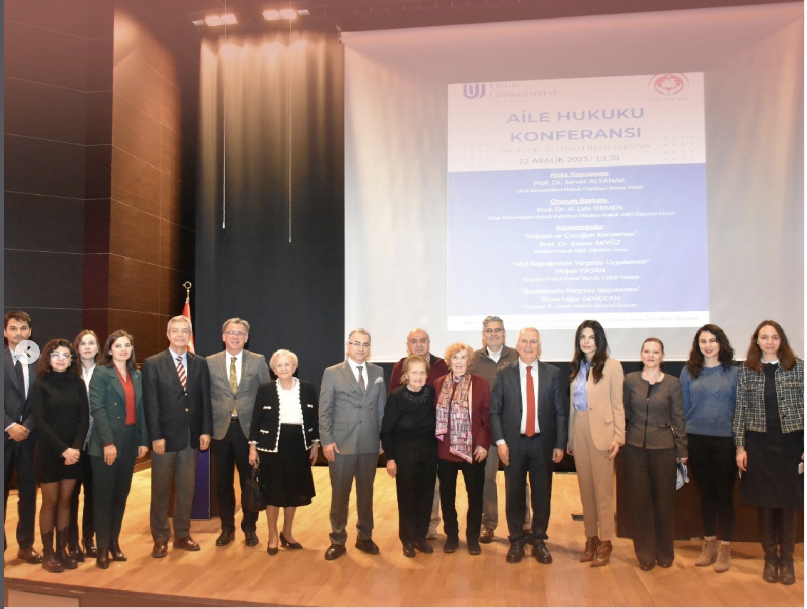 Hukuk Fakültesi tarafından düzenlenen Aile Hukuku Konferansı, 22 Aralık 2025 tarihinde Ufuk Üniversitesi İncek Konferans Salonu’nda başarıyla gerçekleştirildi.
