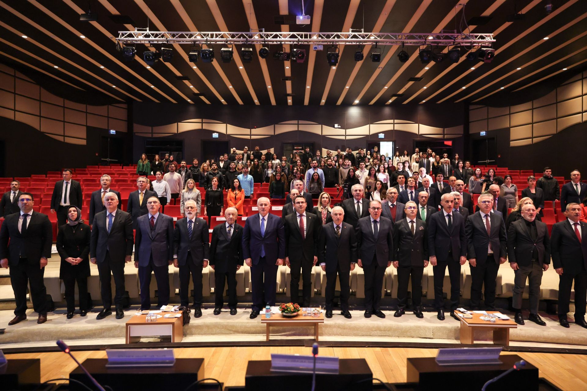 GÜNCEL GELİŞMELER IŞIĞINDA OMBUDSMANLIK SEMPOZYUMUMUZDAN KARELER